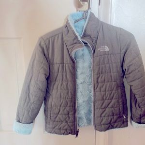 The North Face reversible fleece jacket girls size M 8/10